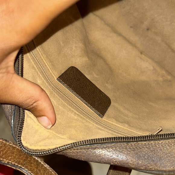 GUCCI LEATHER BOSTON HAND BAG - Picture 12 of 14